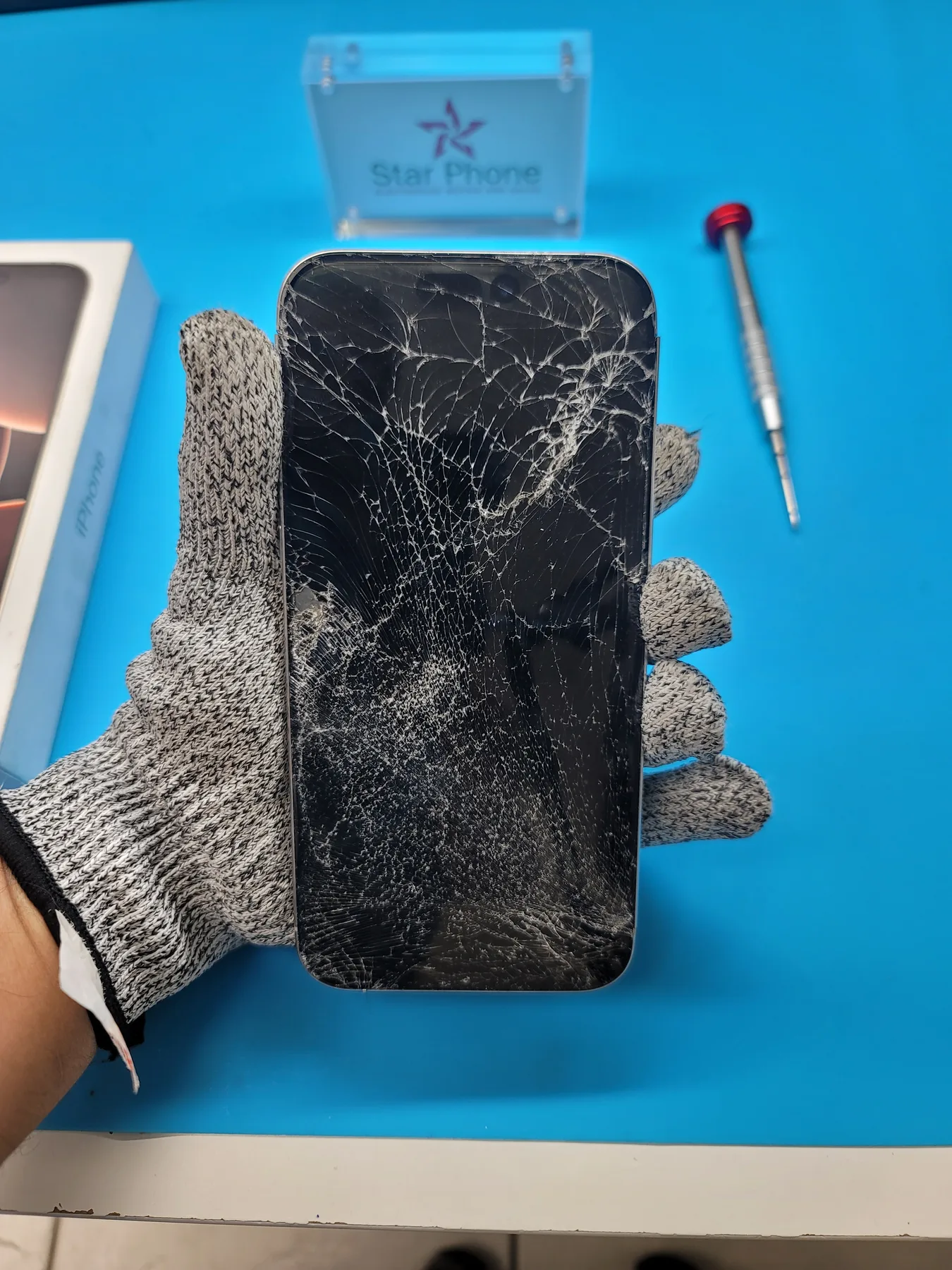 iPhone Screen Repair service at Star Phone Fix in Hialeah